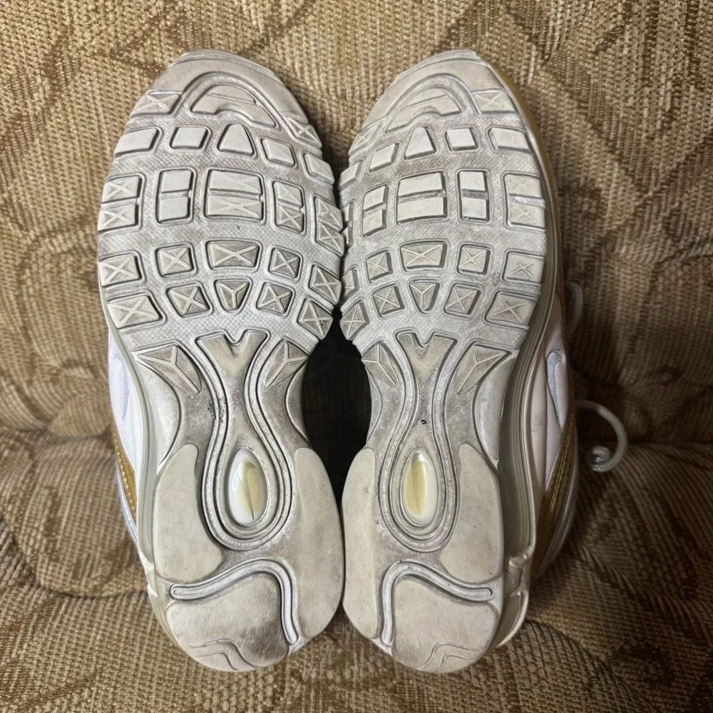 Nike Air‎ Max 97 AQ4137-001 Metallic Gold Silver Sneakers Shoes Womens 5.5
